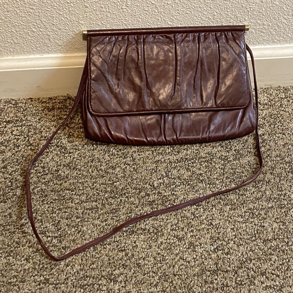 VTG,Elegant Fold-Over Leather Clutch in Deep Brown Burgundy